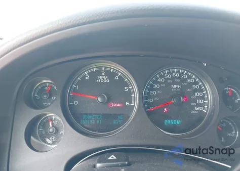 2012 Chevrolet Suburban 1500 Lt z USA, uszkodzony, nr VIN 1GNSKJE70CR214816